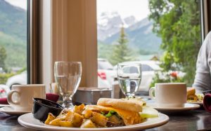 Breakfast-Park Place Lodge Hotel Fernie